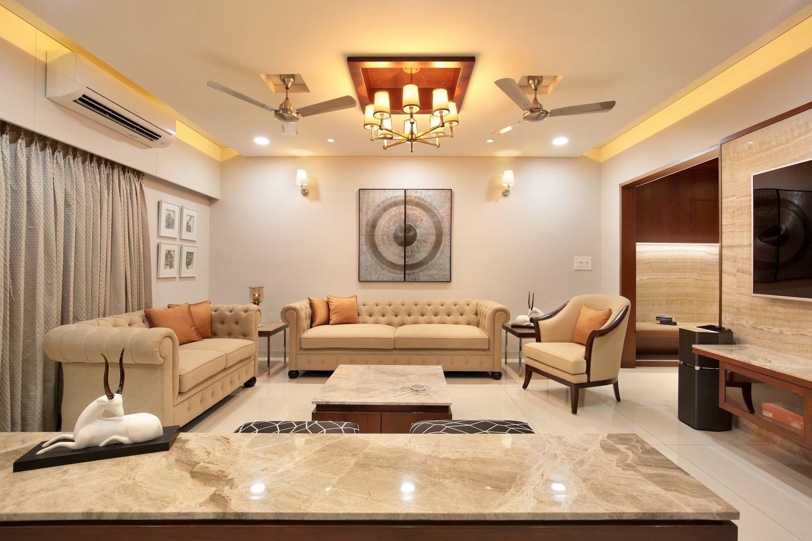 False Ceiling,.
